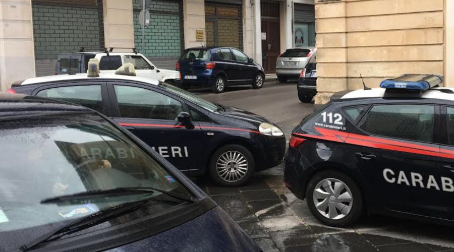Riposto, ebanista trovato impiccato