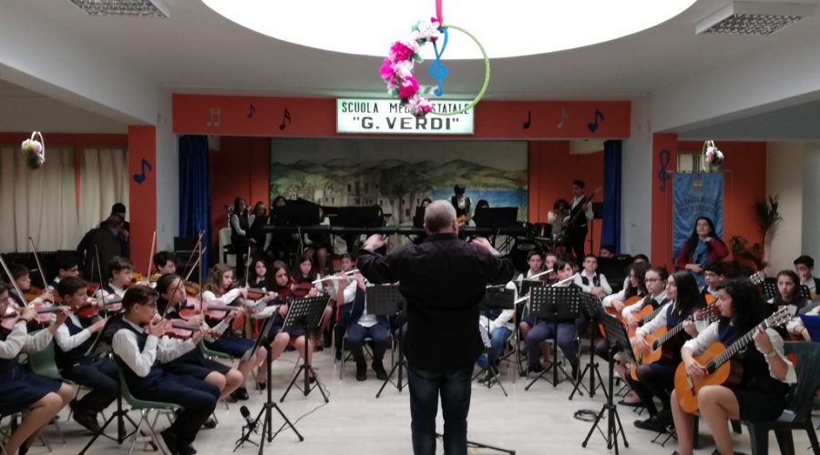 Successo per gli alunni-musicisti della scuola media Pirandello di Linguaglossa