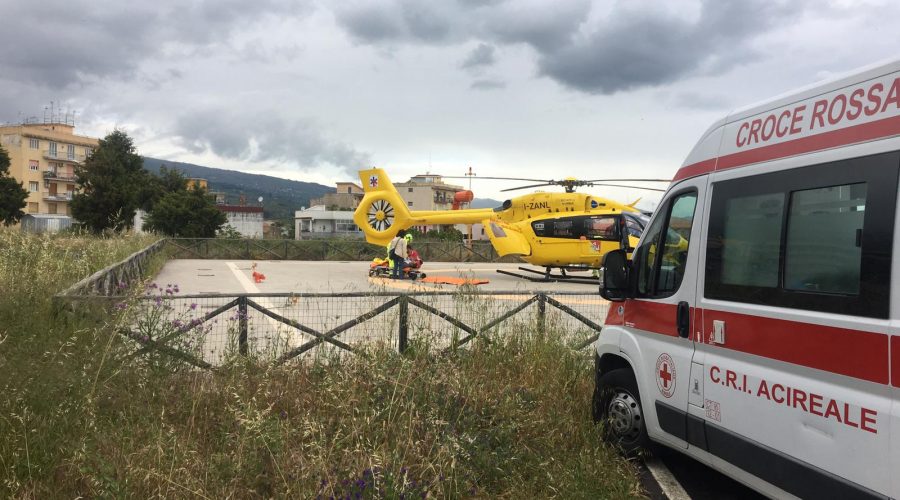 Giarre, 60enne accusa malore. Intervento dell’elisoccorso VD