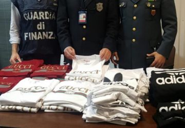 Aereoporto di Catania, Guardia di finanza e Agenzia delle Dogane sequestrano 300 capi  di abbigliamento contraffatti