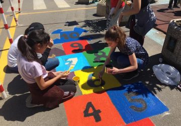 Mascali, decorata dagli studenti dei Comprensivi di Mascali e Giarre la pista pedociclabile