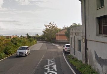Santa Venerina, rinviata di una settimana la chiusura al transito di via Stabilimenti
