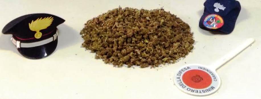 Gravina, beccato con 800 grammi di droga in casa: arrestato 41enne