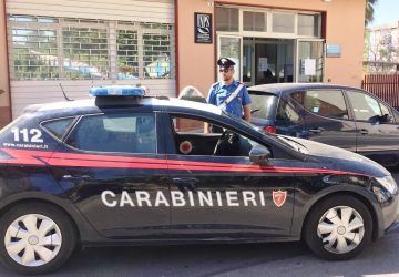 Paternò, frode all’Inps: i Carabinieri vagliano la posizione di aziende e di migliaia di braccianti agricoli compiacenti