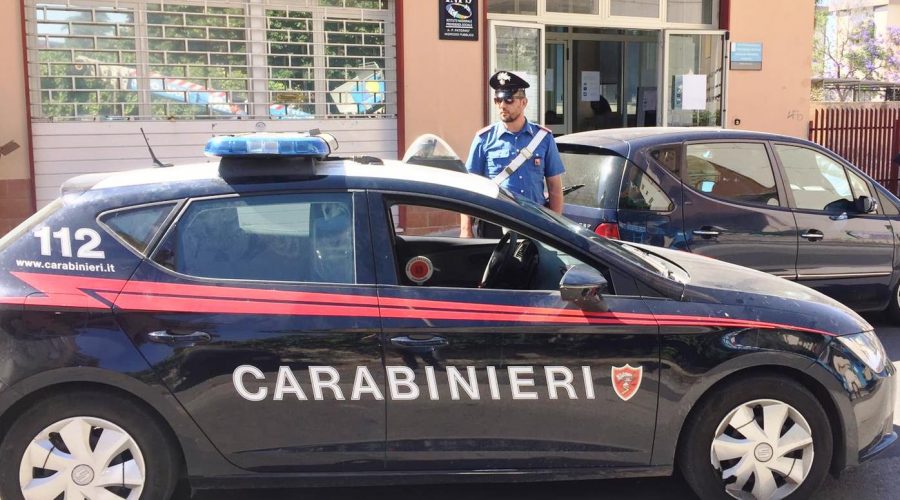 Paternò, frode all’Inps: i Carabinieri vagliano la posizione di aziende e di migliaia di braccianti agricoli compiacenti