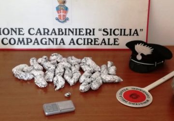 Aci Sant&rsquo;Antonio, nascondeva in casa 2 Kg di marijuana: arrestato