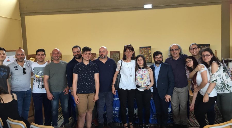 Giarre, Confcommercio consegnerà il premio creato da una studentessa