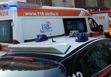 Aci Castello, tragico impatto sulla Statale: muore un 29enne