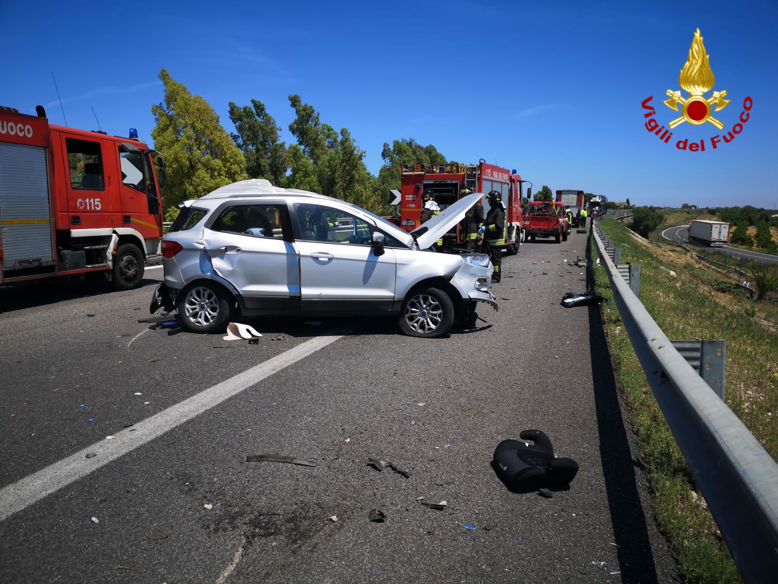 A19, drammatico incidente stradale alle porte di Catania. 1 morto e 3
