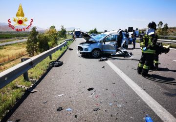A19, drammatico incidente stradale alle porte di Catania. 1 morto e 3 feriti