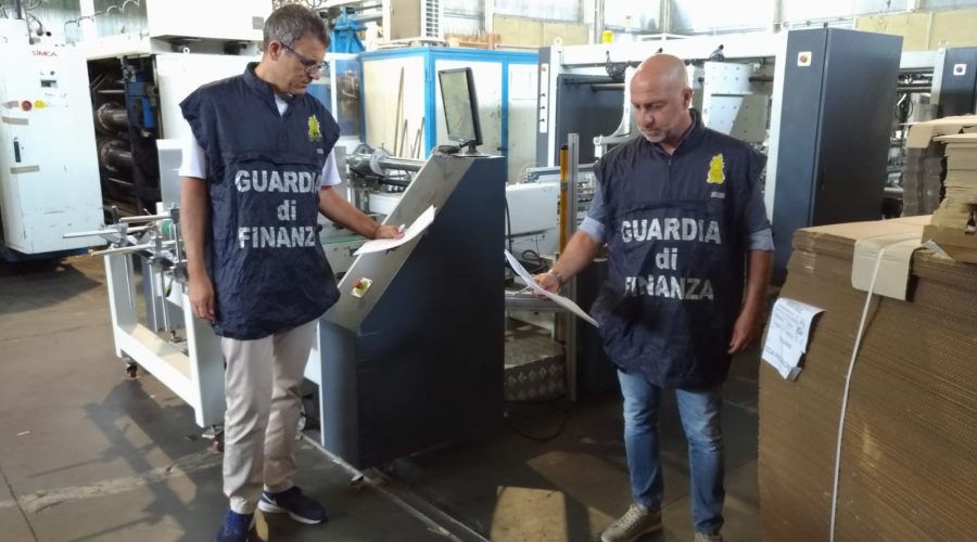 Aci Sant’Antonio, sequestro preventivo di una cartiera