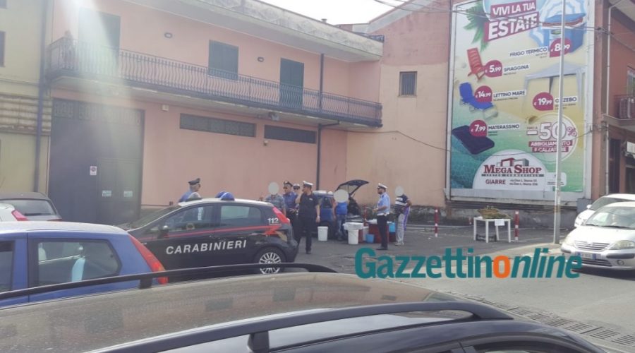 Giarre, nuova operazione congiunta di carabinieri e polizia locale contro l’ambulantato abusivo