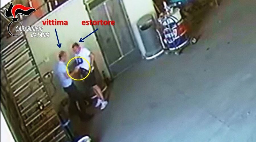 Chiedono un pizzo da 120.000 euro: due arresti tra Bronte e Maletto FOTO VIDEO