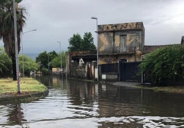 Maltempo: allagamenti a Fondachello. Diversi interventi dei VvF