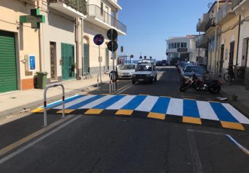 Riposto, collocati 6 dossi con attraversamenti pedonali