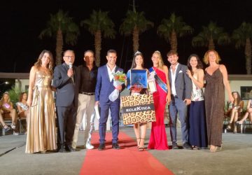 Riposto, al porto turistico dell'Etna sono state elette Miss "Lidi in passerella", Miss e mister "Karomike"