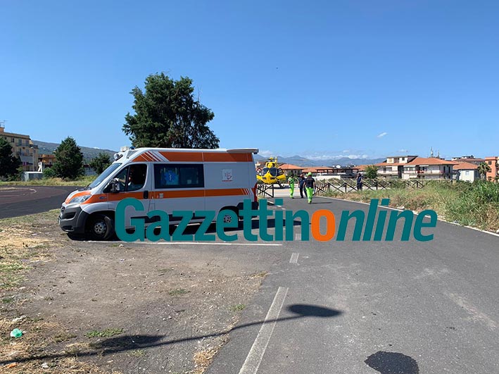 Giarre, donna investita da un’auto a Macchia. Intervento dell’elisoccorso VIDEO
