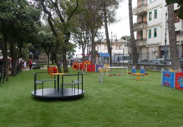 Viagrande, inaugurata un'area giochi inclusiva nella  villa comunale