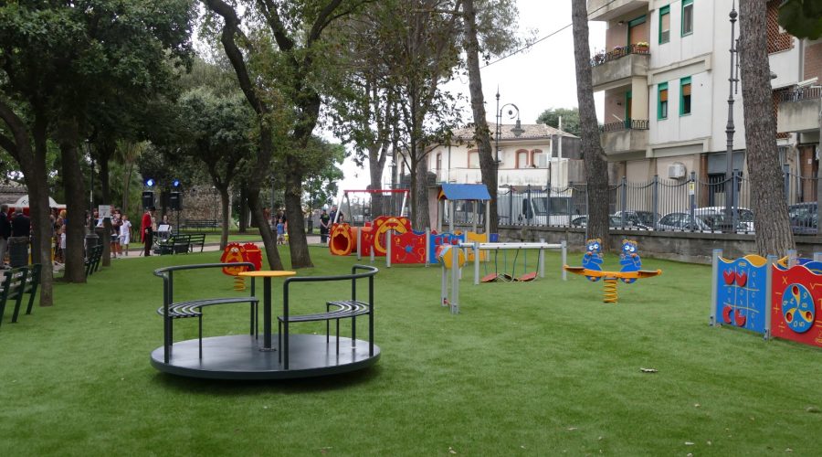 Viagrande, inaugurata un’area giochi inclusiva nella  villa comunale