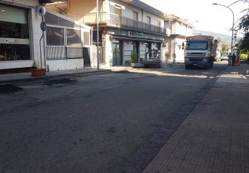 Giarre, al via la bitumazione di un tratto di corso Messina