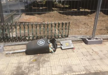 Giarre e la triste storia del cestino per le deiezioni canine "abbandonato"