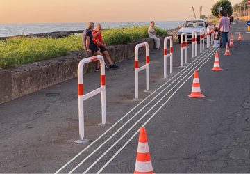 Riposto, percorso pedonale sul lungomare Pantano