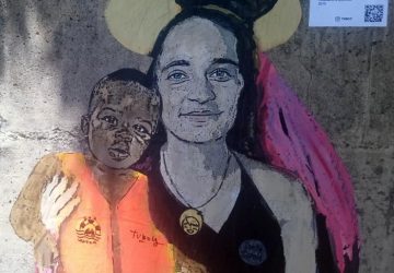 Taormina, graffito per il capitano Carola Rackete