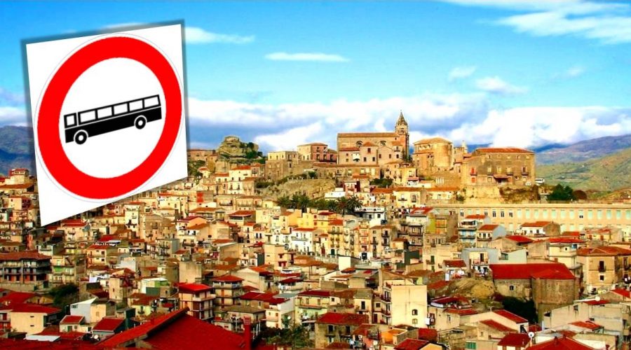 Castiglione di Sicilia: «Un’intera popolazione agli “arresti domiciliari” da venti giorni»
