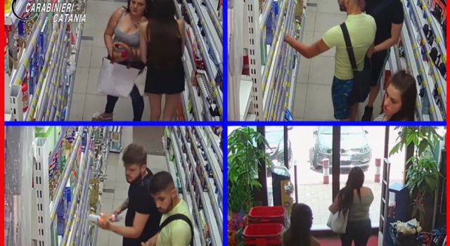 Catania, ripulivano gli scaffali “dimenticando” di pagare il conto: beccati FOTO VIDEO