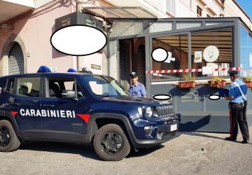 Trecastagni, controlli agli esercizi commerciali: due sequestri e due denunce