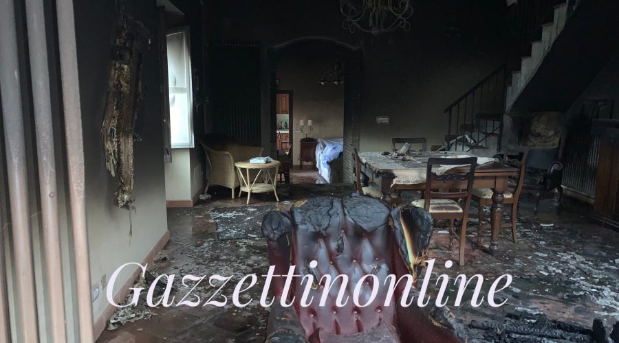 Macchia di Giarre, divampa incendio in una casa a causa di un fulmine. Ignoti hanno effettuato anche un furto VD