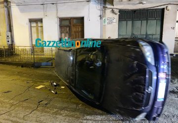 Giarre, incidente autonomo ad Altarello: auto si ribalta VIDEO