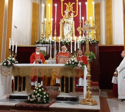 Giarre, la devozione a S. Pio illumina Macchia