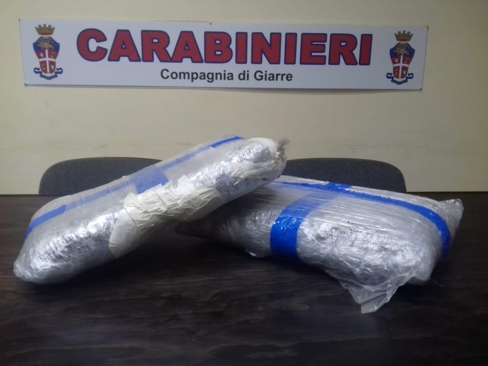Giarre, colpo grosso dei carabinieri. Sequestrati 4 chili di marijuana: due arresti