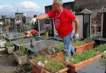 Mascali, interventi di pulizia straordinaria nei due cimiteri