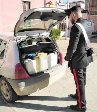 Ramacca, usava i pullman come rifornimento di carburante a costo zero: arrestato