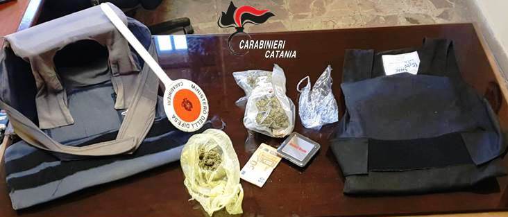 Catania,  San Cristoforo: perquisizioni e sequestri di droga e giubbetti antiproiettile
