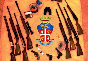 Catania, blitz dei &ldquo;Lupi&rdquo;: scoperto arsenale. Arrestato il custode delle armi VIDEO