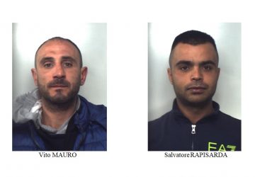 Acireale, presi mentre nascondono 51 dosi di cocaina