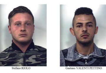 Maniace, esplodono colpi di fucile per minaccia: arrestati gli autori del raid