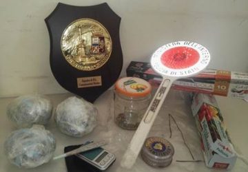 Catania, fermato dalla polizia uno spacciatore di "erba"