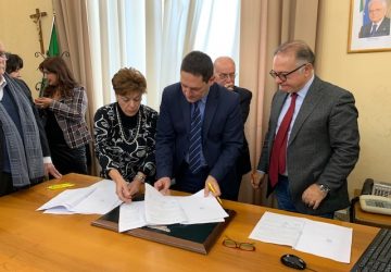 Mascali, inaugurata dal sindaco Luigi Messina la Casa dell&rsquo;acqua