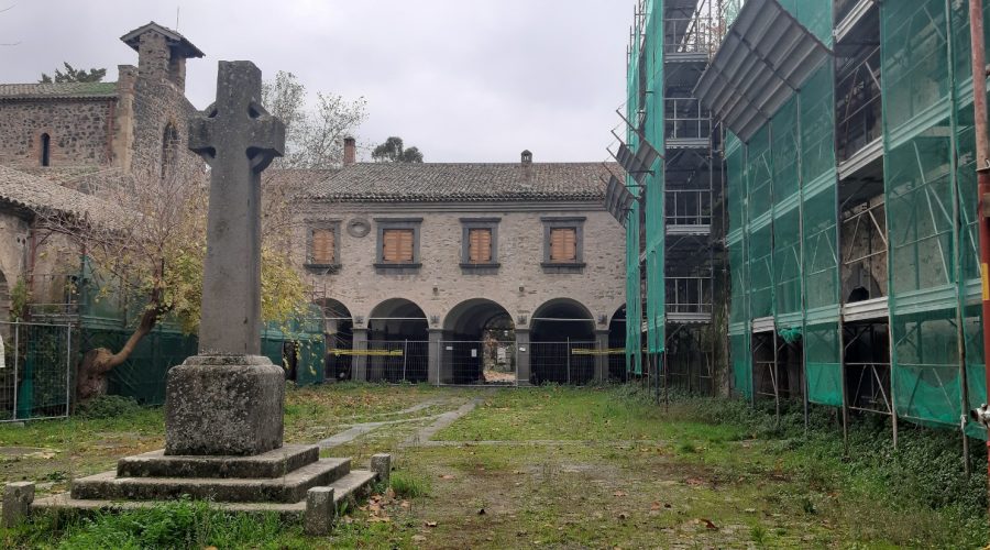 Bronte, il Comune diffida l’impresa affiché riprenda i lavori al castello Nelson