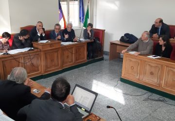 Immobile contaminato a Bronte: dopo le clamorose proteste si cerca una soluzione rapida