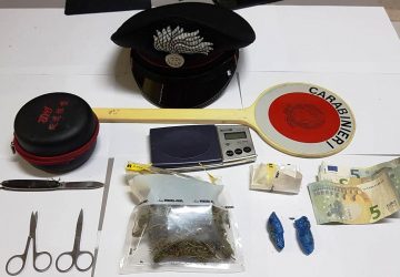 Santa Venerina: arrestato 24enne per droga