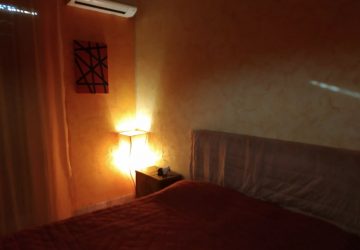 I carabinieri scoprono casa a luci rosse. Denunciato un 38enne di Giarre