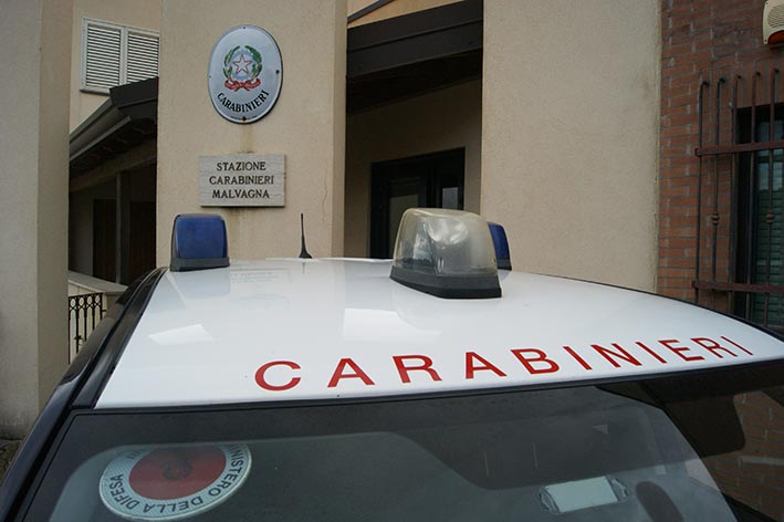 Malvagna: deve scontare quasi 5 anni di reclusione. 45enne arrestato per droga ed estorsione