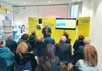 Poste Italiane: educazione finanziaria e digitale nell&rsquo;ufficio postale di Biancavilla