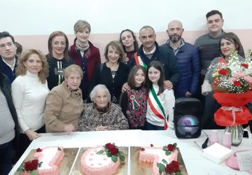 Bronte ha festeggiato i 107 anni di nonna Lucia Castiglione