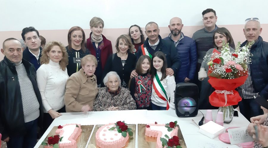 Bronte ha festeggiato i 107 anni di nonna Lucia Castiglione